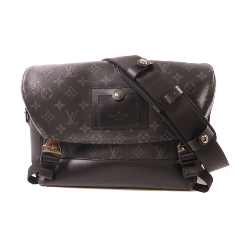 LOUIS VUITTON LV SHW Messenger PM Voyager Shoulder Bag M40511 Monogram Eclipse