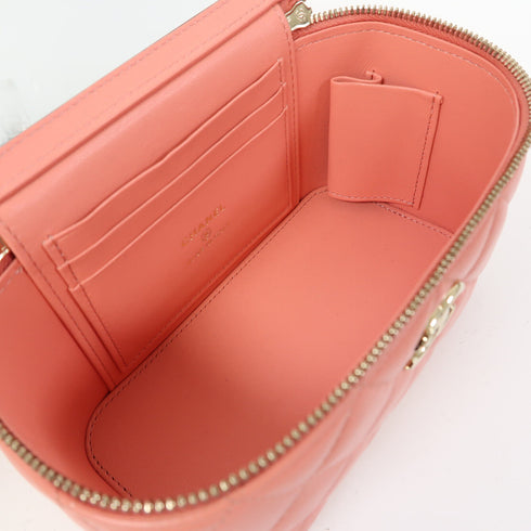 CHANEL Quilted CC GHW 2 Way Chain Shoulder Vanity Case Lambskin Leather Pink