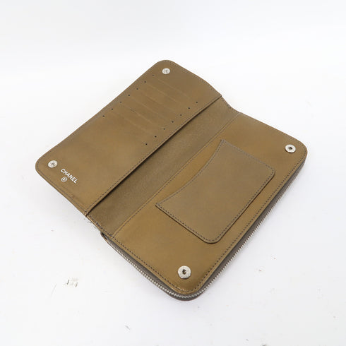 CHANEL Quilted CC SHW Long Wallet Calfskin Leather Gold