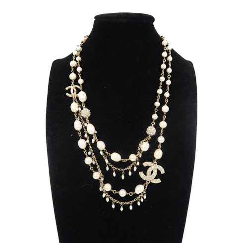 CHANEL CC Necklace Metal Gold v1