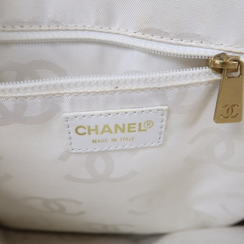 CHANEL Quilted CC GHW Handbag Calfskin Leather White