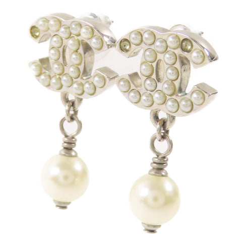 CHANEL CC Earrings Metal White/Silver