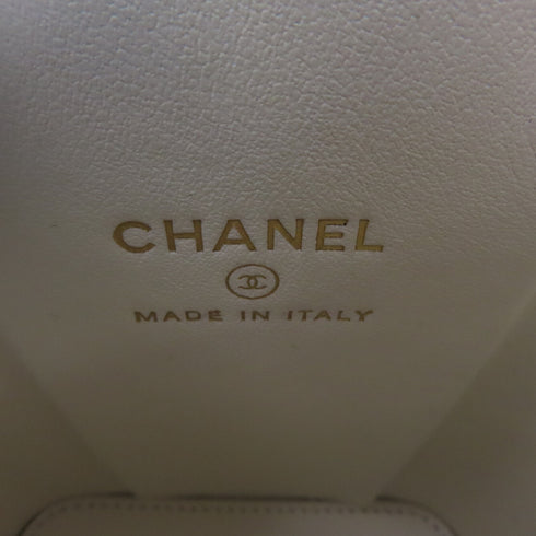 CHANEL Quilted CC GHW Chain Shoulder Bag Caviar Leather White v1