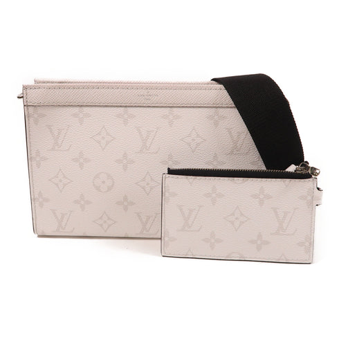 LOUIS VUITTON LV SHW Gaston Shoulder Bag M30935 Taigarama White