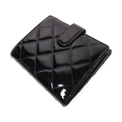 CHANEL Quilted CC SHW Wallet Patent Leather Black
