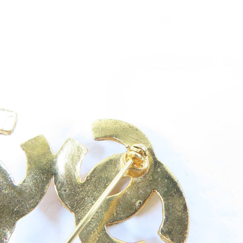 CHANEL CC Brooch Pin Metal Gold v1