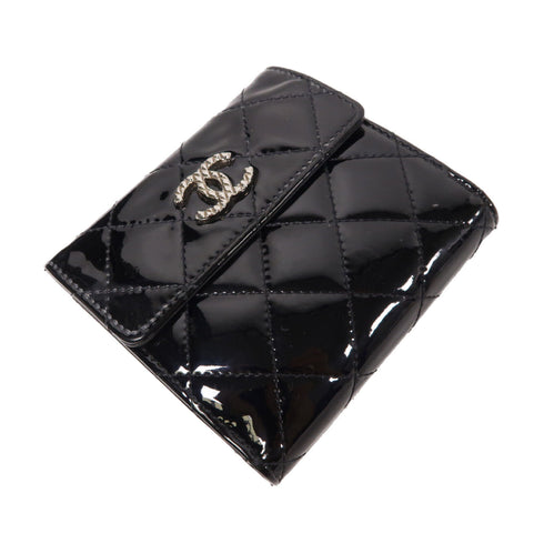 CHANEL Quilted CC SHW Wallet Patent Leather Black