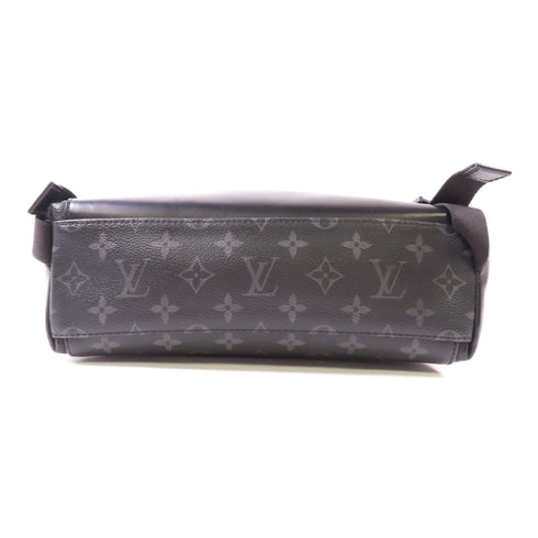 LOUIS VUITTON LV Messenger PM Voyager Shoulder Bag M40511 Monogram Eclipse Black