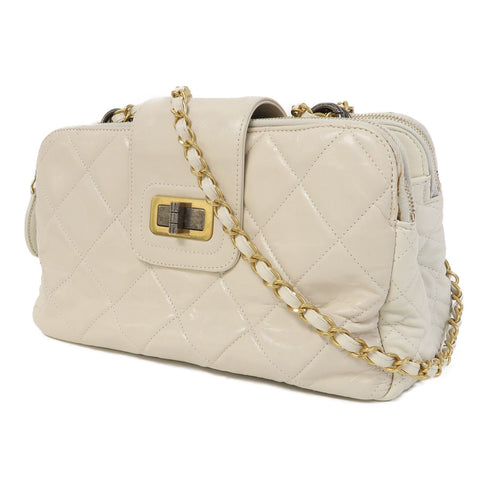 CHANEL Quilted CC 2.55 Chain Shoulder Bag Calfskin Leather White