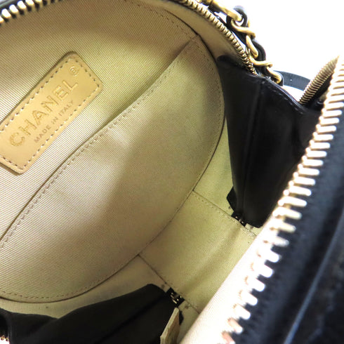CHANEL CC GHW Round As Earth Chain Shoulder Bag Calfskin Leather Black