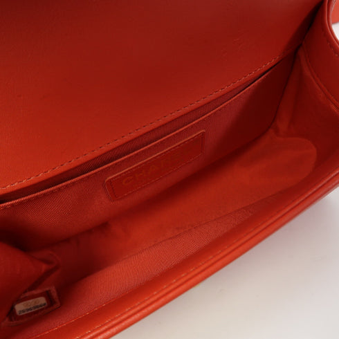 CHANEL Herringbone CC GHW Boy Chanel Chain Shoulder Bag Lambskin Leather Red