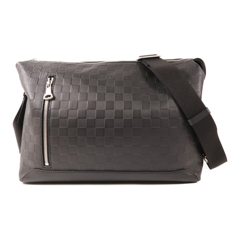 LOUIS VUITTON SHW Discovery Messenger MM Shoulder Bag N42417 Damier Infini Black