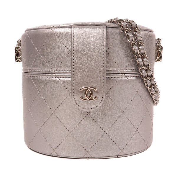 CHANEL Quilted CC SHW Chain Shoulder Bag Calfskin Leather Silver v1