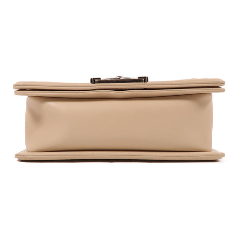 CHANEL CC Boy 20 Chain Shoulder Bag Lambskin Beige