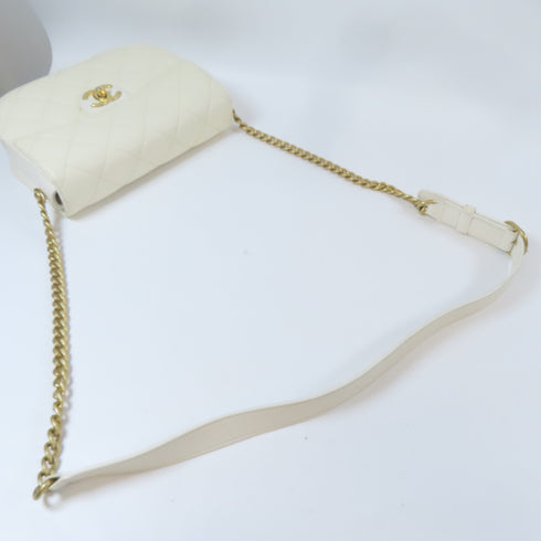 CHANEL Quilted CC GHW Chain Shoulder Bag Calfskin Leather White v1