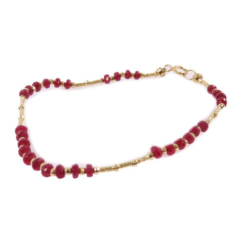 JEWELRY Red Stone Bracelet 18K Yellow Gold