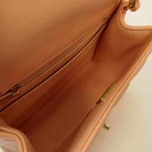 CHANEL Quilted CC Classic 17 Chain Shoulder Bag Lambskin Leather Pink