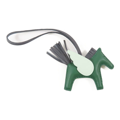 HERMES Rodeo Pegase PM Charm Swift Leather Vert Moyen/Black