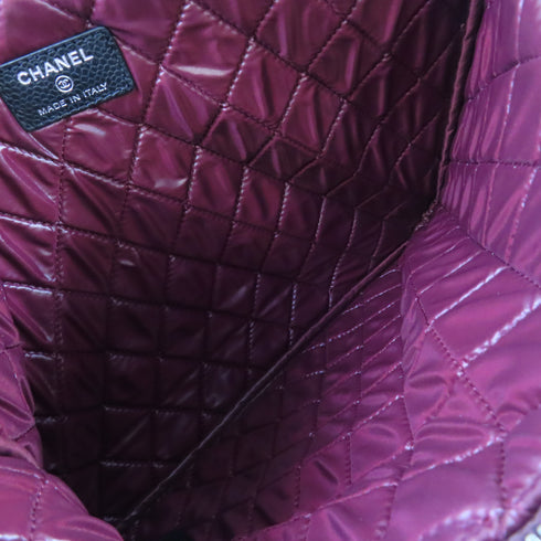 CHANEL Quilted CC SHW Pouch Clutch Bag Leather Black