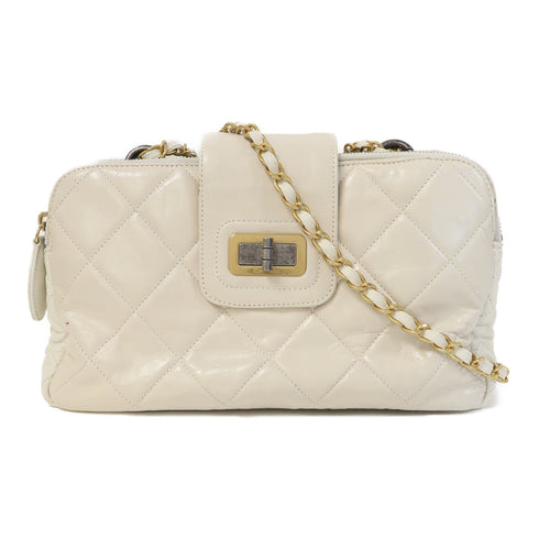 CHANEL Quilted CC 2.55 Chain Shoulder Bag Calfskin Leather White