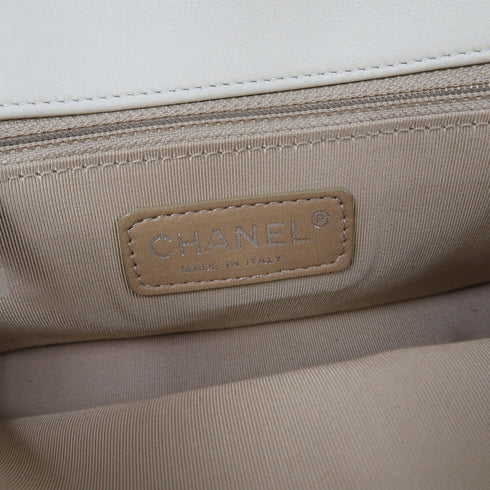 CHANEL Quilted CC 2.55 Chain Shoulder Bag Calfskin Leather White