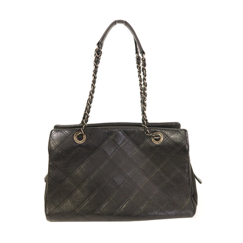 CHANEL Quilted CC SHW Shoulder Bag Calfskin Leather Black v2