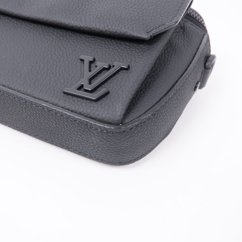 LOUIS VUITTON LV Pilot Wearable Wallet Shoulder Bag M83563 Calfskin Black