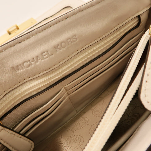 Michael Kors GHW Chain Shoulder Bag Calfskin Leather White