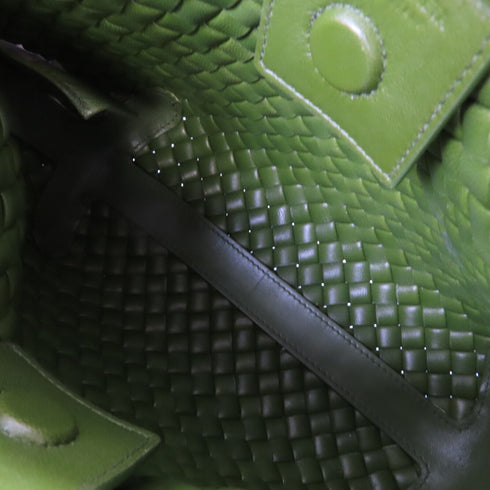 BOTTEGA VENETA BV GHW Clicker Shoulder Bag Intrecciato Leather Green