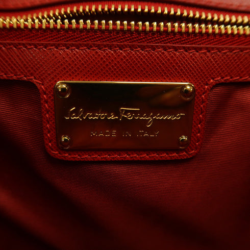 Salvatore Ferragamo GHW Chain Shoulder Bag Calfskin Leather Red v1