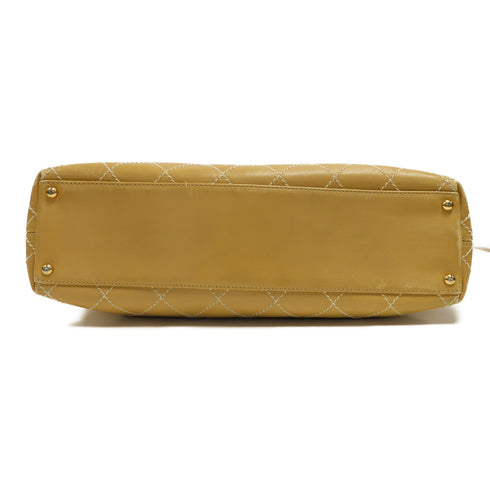 CHANEL CC Quilted Handbag 18129 Calfskin Leather Brown