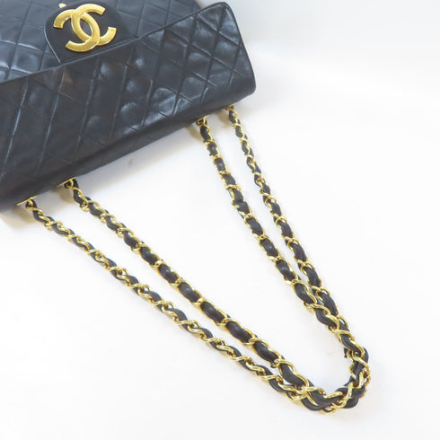 CHANEL Quilted CC GHW Vintage Classic Flap Bag Chain Shoulder Bag Calfskin Black