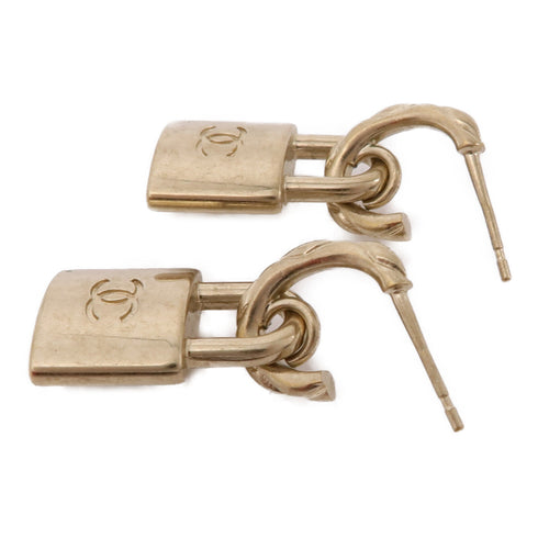 CHANEL CC Earrings Metal Gold v2